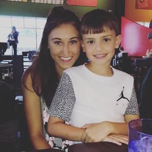 Meet your Posher, Shianne